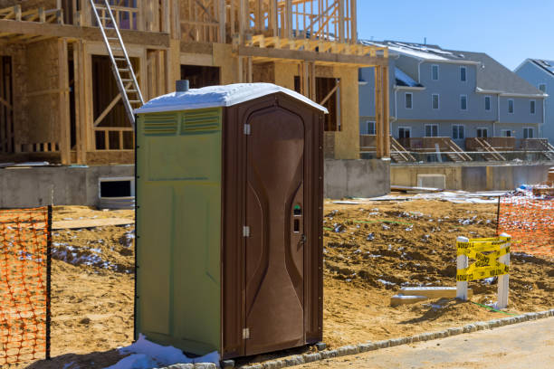 Best Luxury portable toilet rental  in Highland Heights, OH