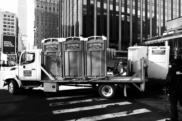 Best Portable restroom trailer rental  in Highland Heights, OH